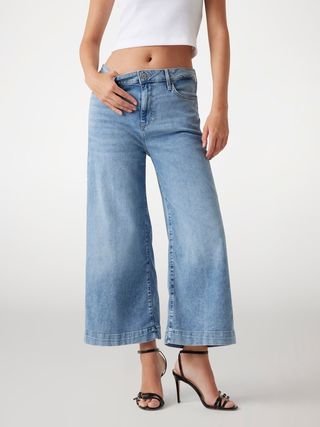 Bellflower Wide-Leg Jeans