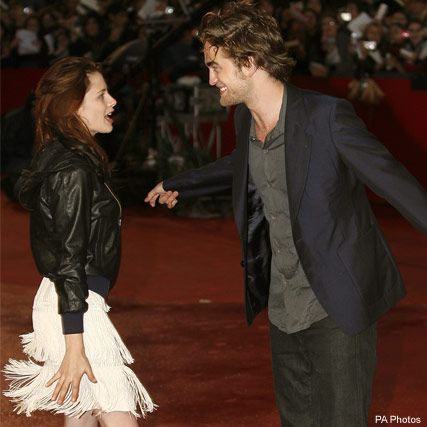 Robert Pattinson &amp; Kristen Stewart - Celebrity News - Marie Claire