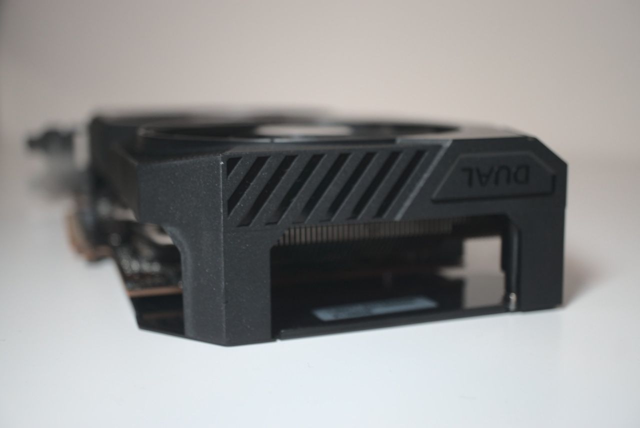 ASUS Dual RX 6600