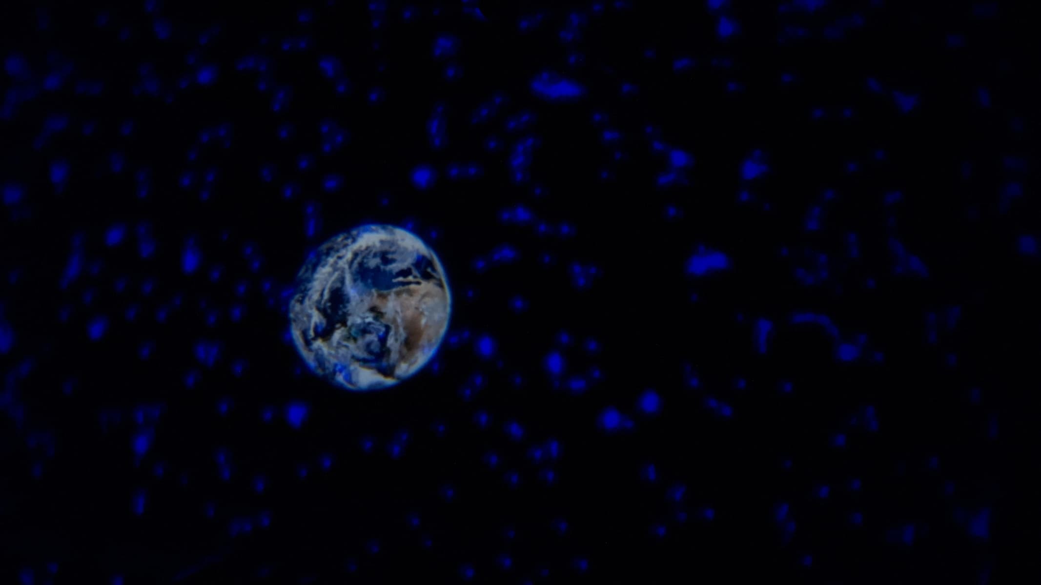 Thames and Kosmos Planetarium Projector