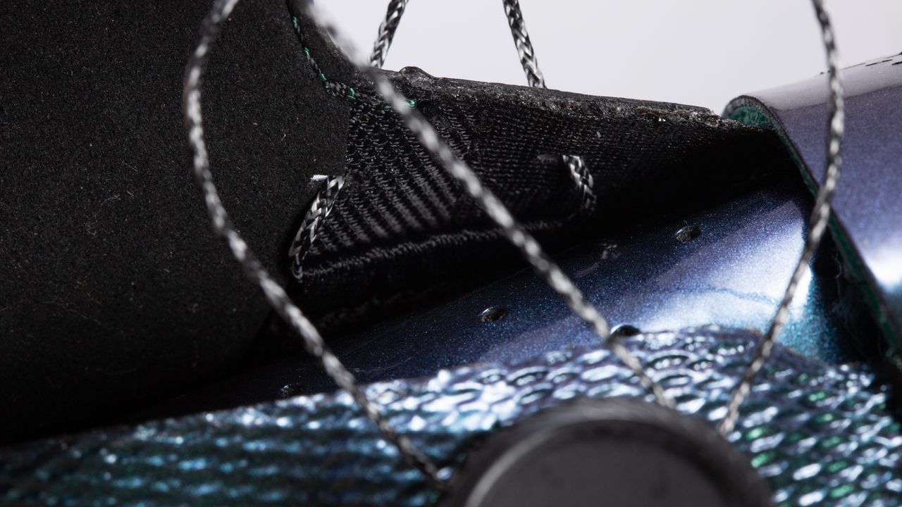 Giant Surge Pro road cycling shoe hidden exo wrap