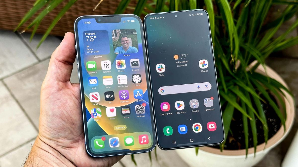 s22 ultra vs iphone 14 pro max display