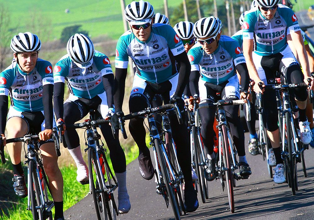 Horner leads the Airgas-Safeway team on a training ride. And perhaps sharing some knowledge.