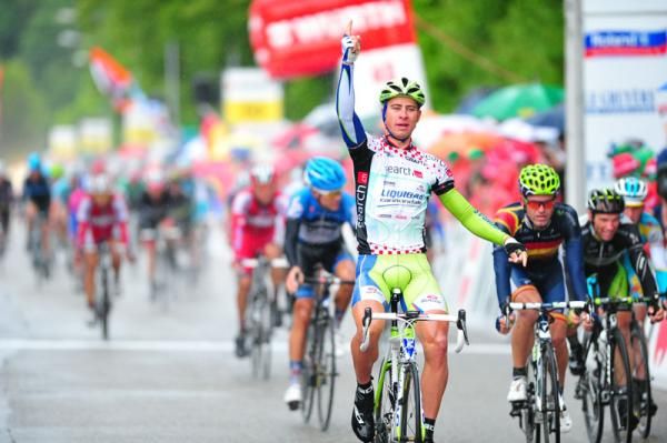 Peter Sagan (Liquigas-Cannondale) sprints to another impressive win