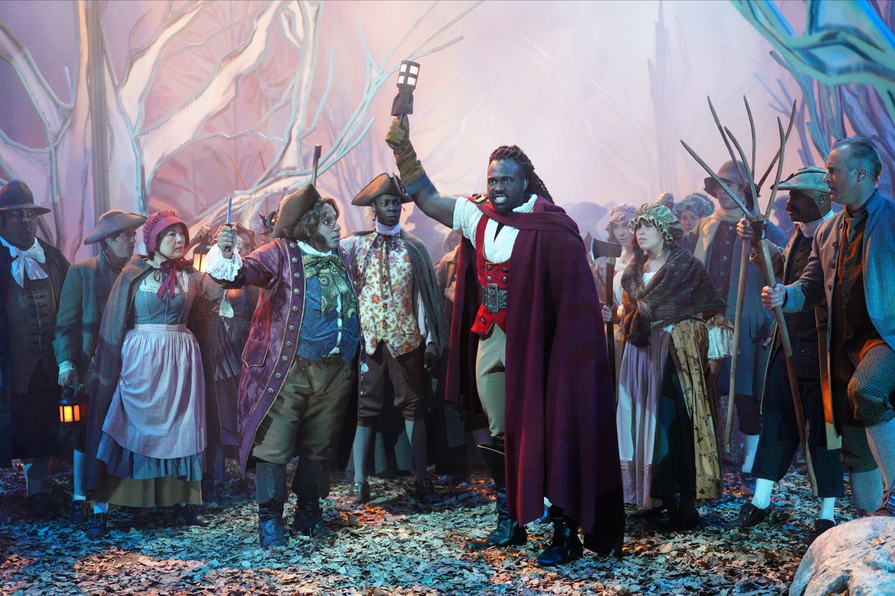 Beauty and the Beast cast on stage in Beauty and the Beast: 30th Celebration