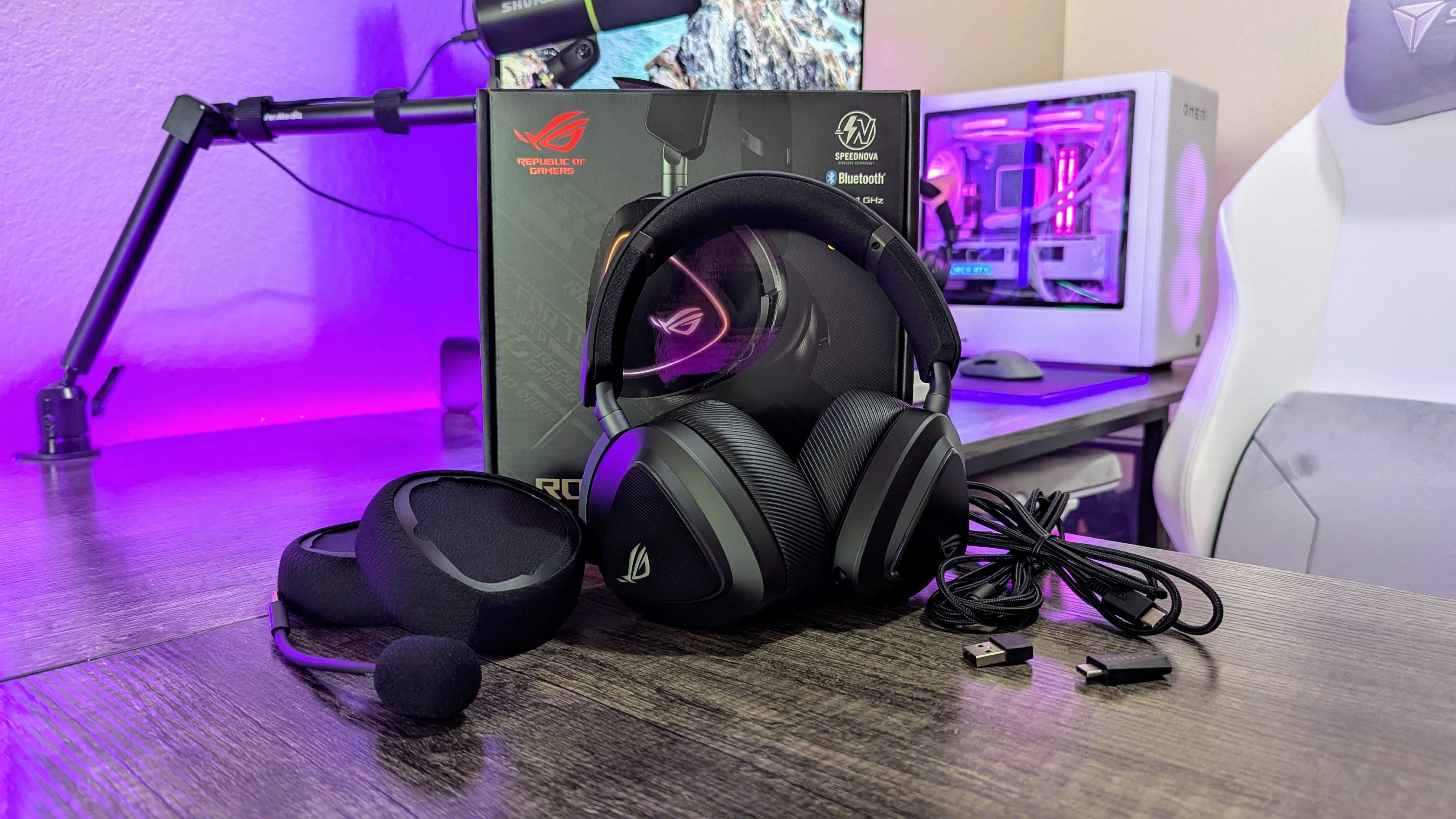 Image of the ASUS ROG Delta II wireless PC gaming headset.