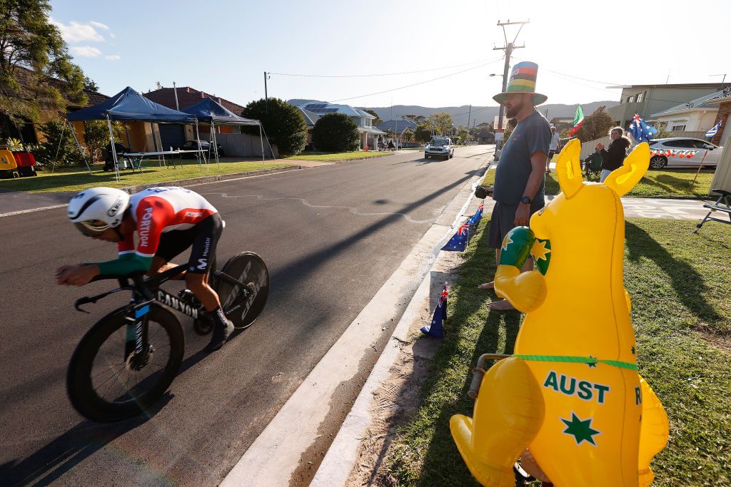 WOLLONGONG AUSTRALIA SEPTEMBER 18 Nelson Oliveira of Portugal sprints during the 95th UCI Road World Championships 2022 Men Individual Time Trial a 342km individual time trial race from Wollongong to Wollongong Wollongong2022 on September 18 2022 in Wollongong Australia Photo by Con ChronisGetty Images