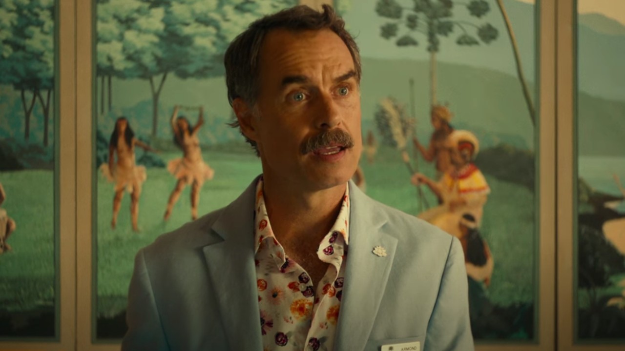Murray Bartlett as Armond as Hotel Manager in The White Lotus