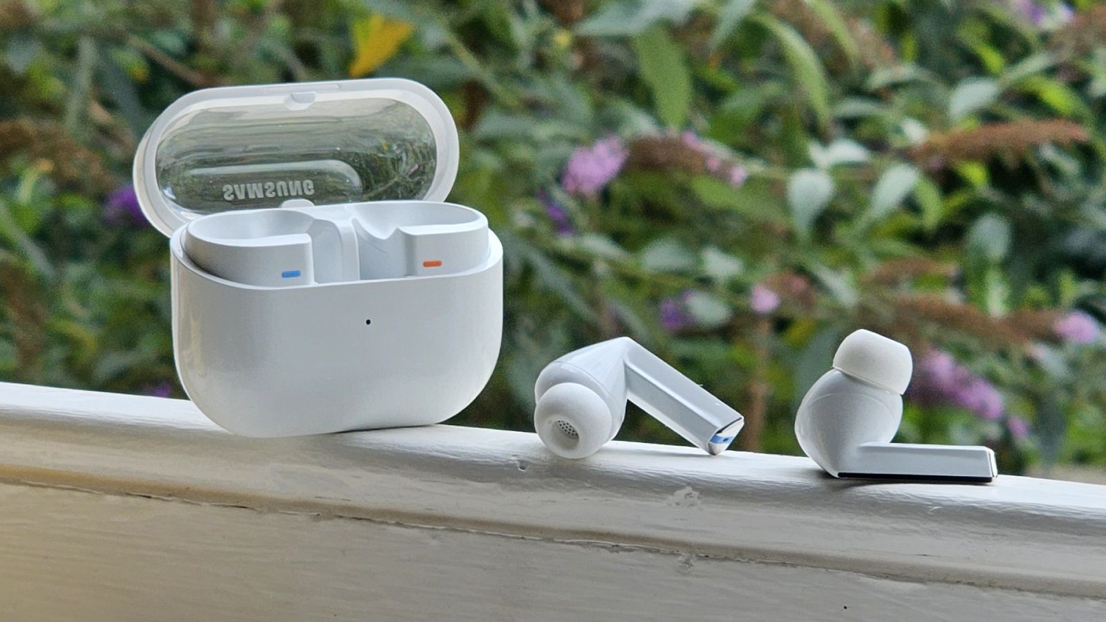 Peluncuran Samsung Galaxy Buds 4 Pro sepertinya sudah dekat, berdasarkan bocoran terbaru