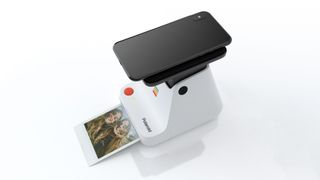 Print your smartphone photos with the brand new Polaroid Lab