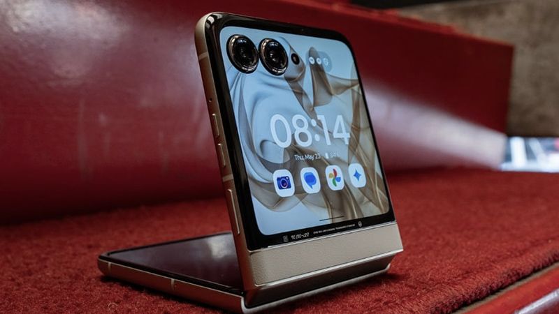 Motorola Razr 2024