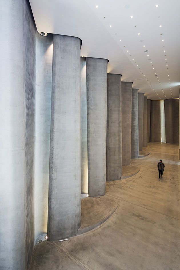 Len Lye Centre interior curving walls