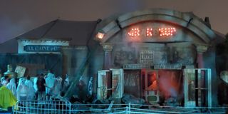 outside of puppet theatre: captive audience haunted maze at universal studios orlando halloween horror nights