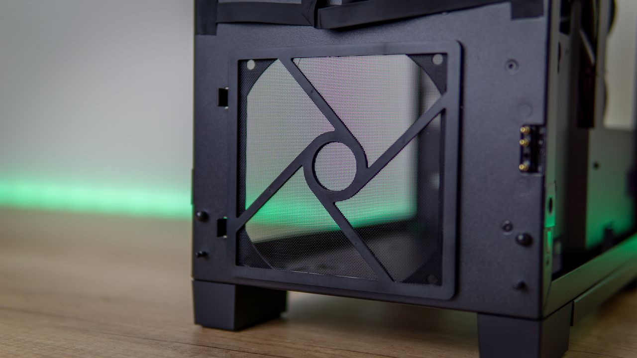 Razer Tomahawk ITX