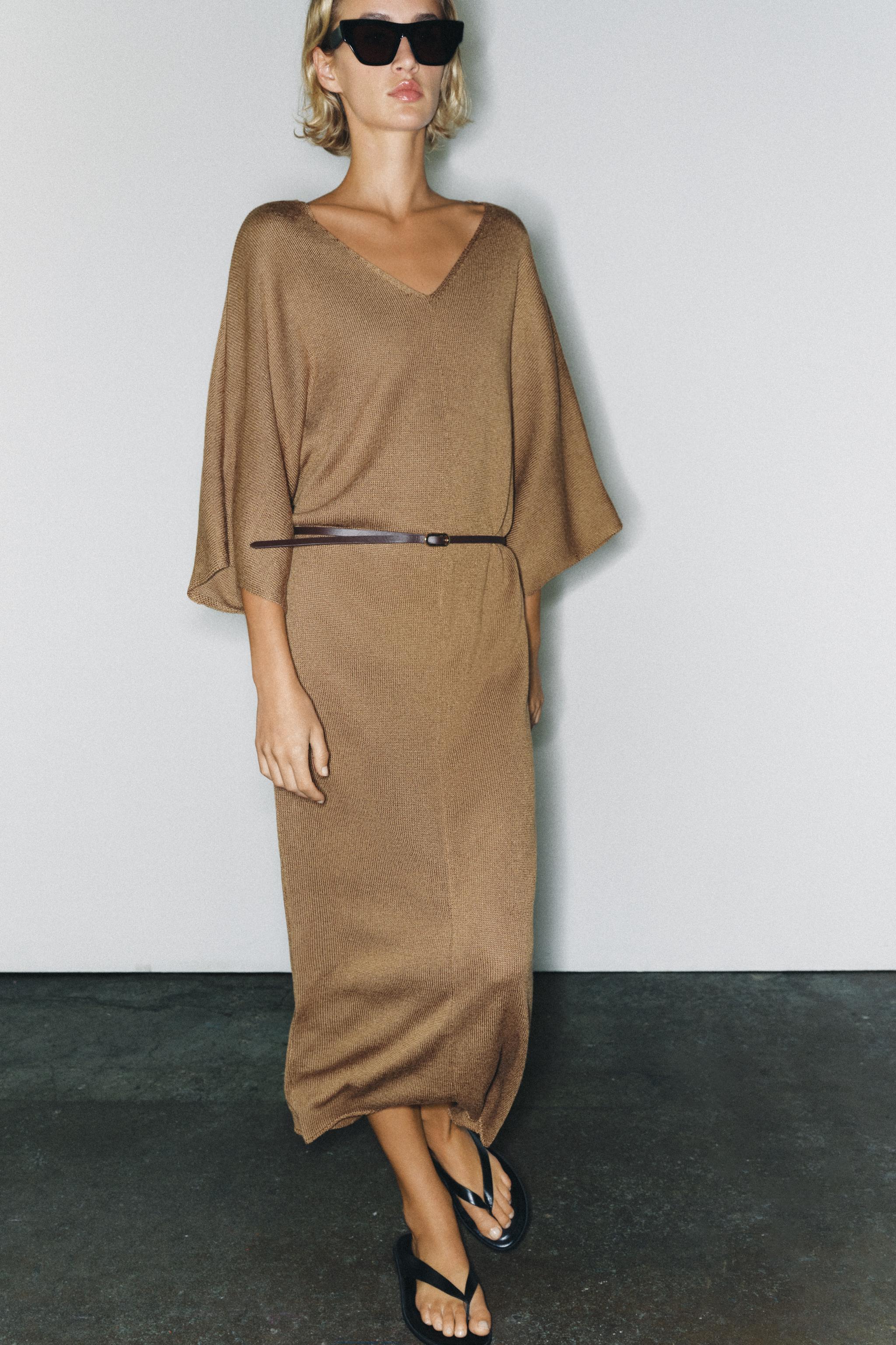 Knit Midi Dress With Belt - Brown - S