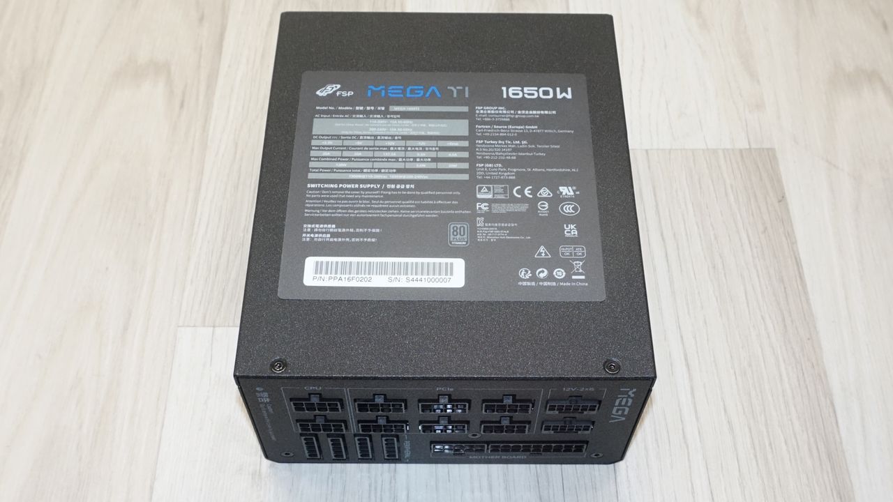 FSP Mega TI 1650W Titanium PSU