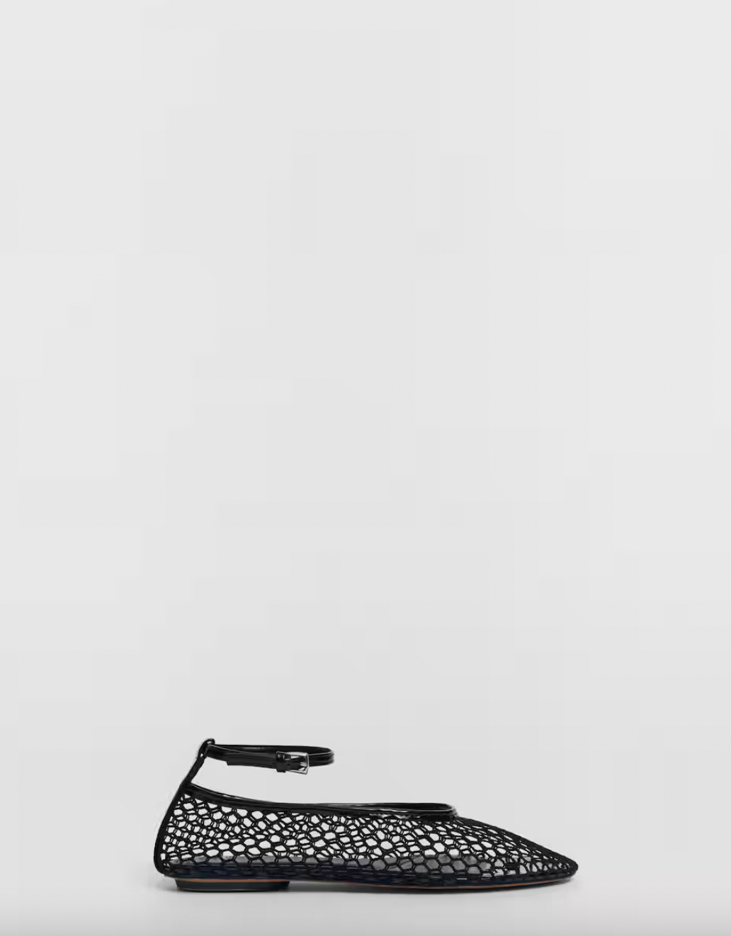 LGFpttYzaTkU8UknDL5VuV-2560-80 محرران محبان للحيادية يجربان مجموعة Mango's Bright Summer استعدادًا للأشهر الأكثر دفئًا