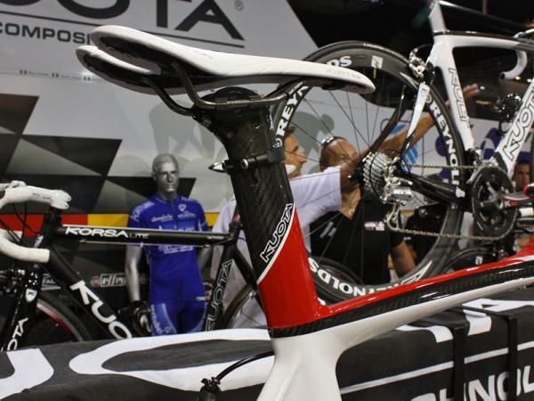 The semi-integrated seatmast allows for plenty of height adjustment.