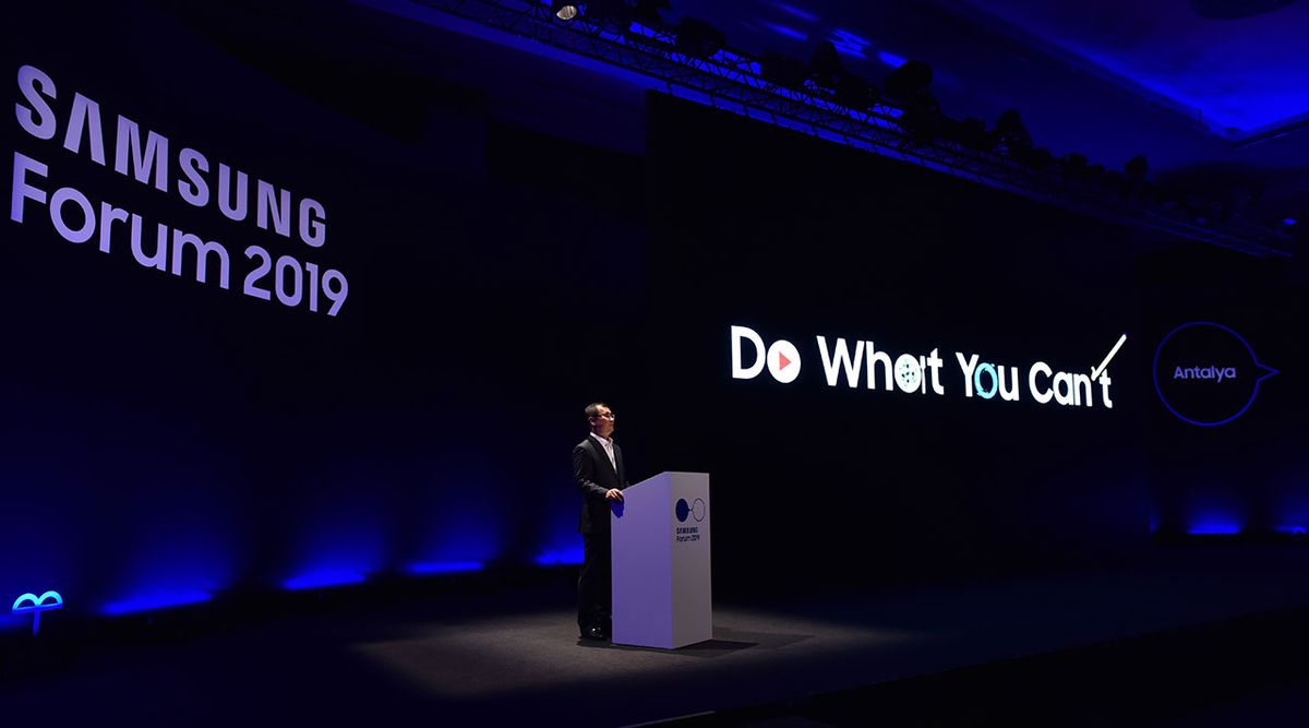 new-tv-line-up-steals-the-show-at-samsung-mena-forum-2019-techradar