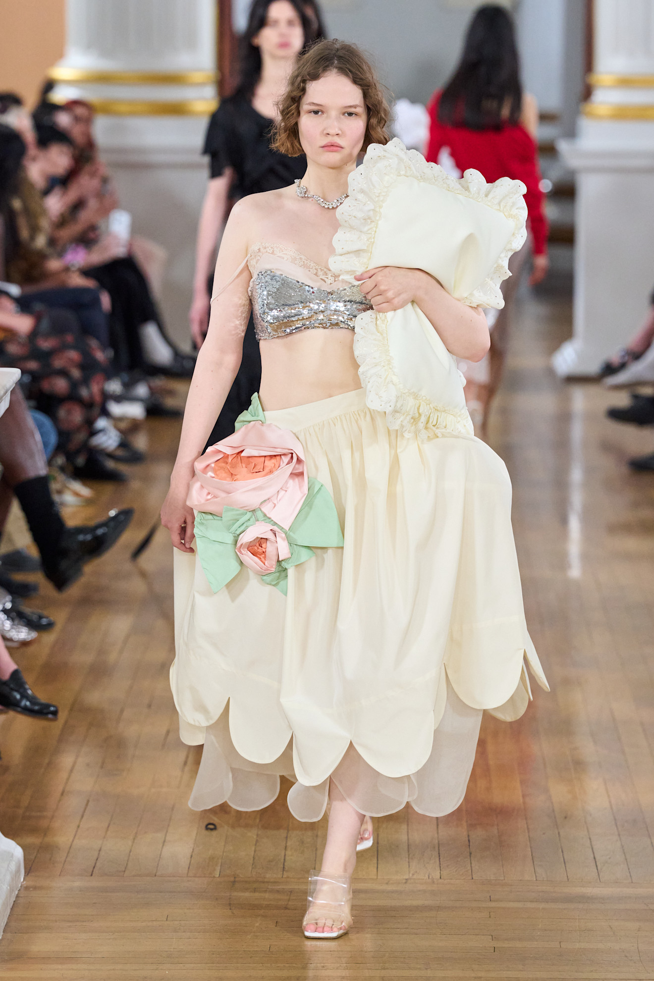 Simone Rocha Spring/Summer 2026 model.
