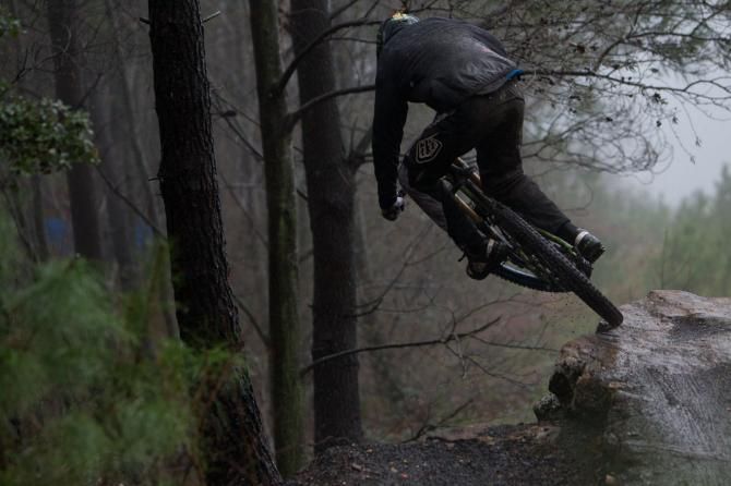 New team member Patrick Thome invited Gstaad-Scott to his home trails in southern France for the first tests of the 2013 team Gamblers