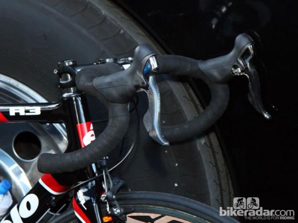 Several sprinters such as Garmin-Barracuda's Tyler Farrar seem to prefer the mechanical version of Shimano's Dura-Ace group.