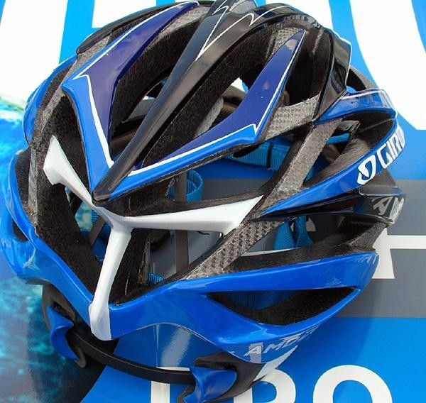 The rear view of the Giro Ionos