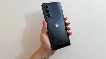 Motorola Moto G200 review