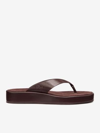LGjCxkN3ZzGpoPdKsm745e-320-80 يعود اتجاه Flip-Flop منصة التسعينات إلى صيف 2025