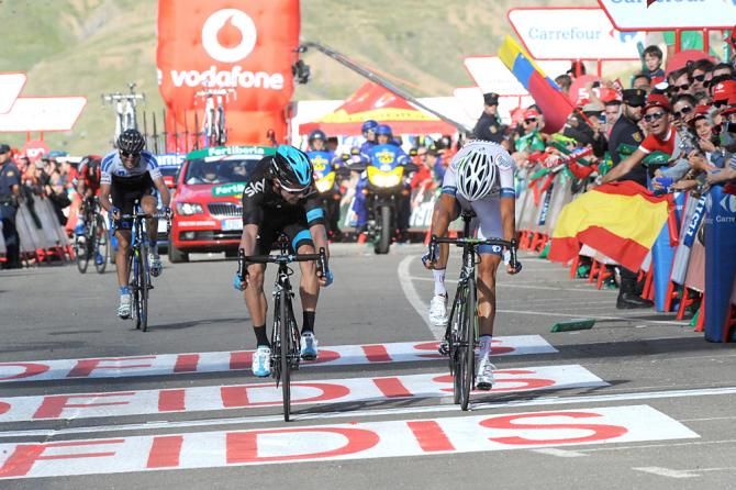 Uran narrowly loses to Barguil