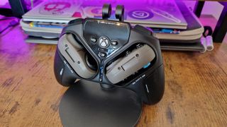 The rotating modules of the Turtle Beach Stealth Pivot