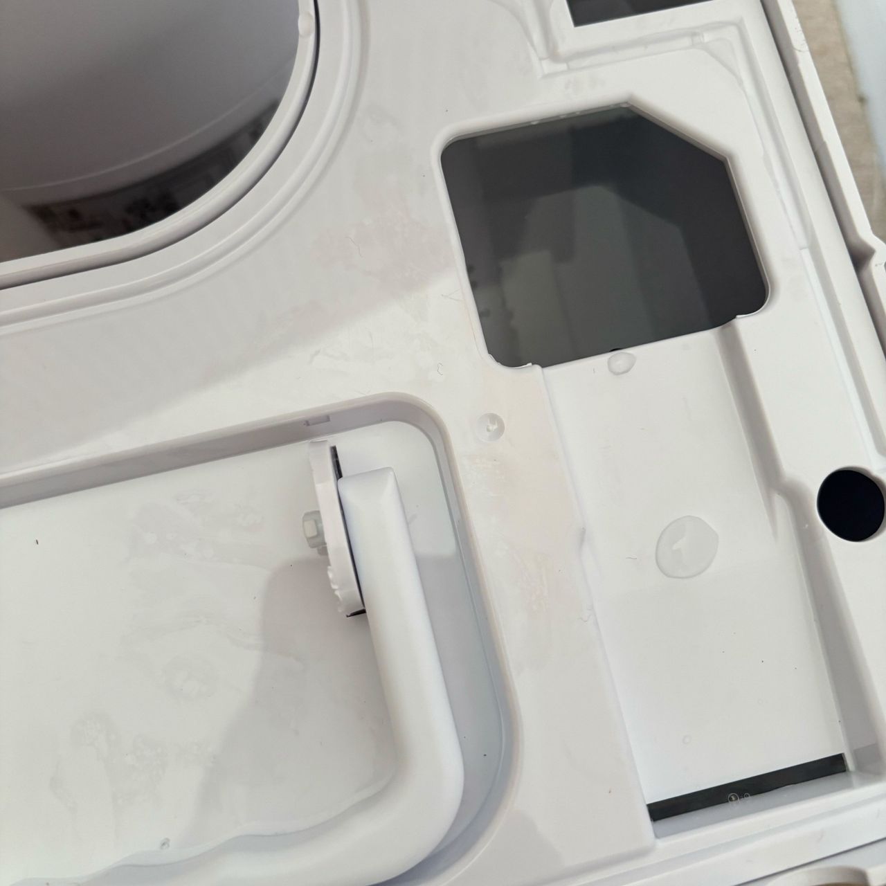 smartair dry zone dehumidifier water tank full