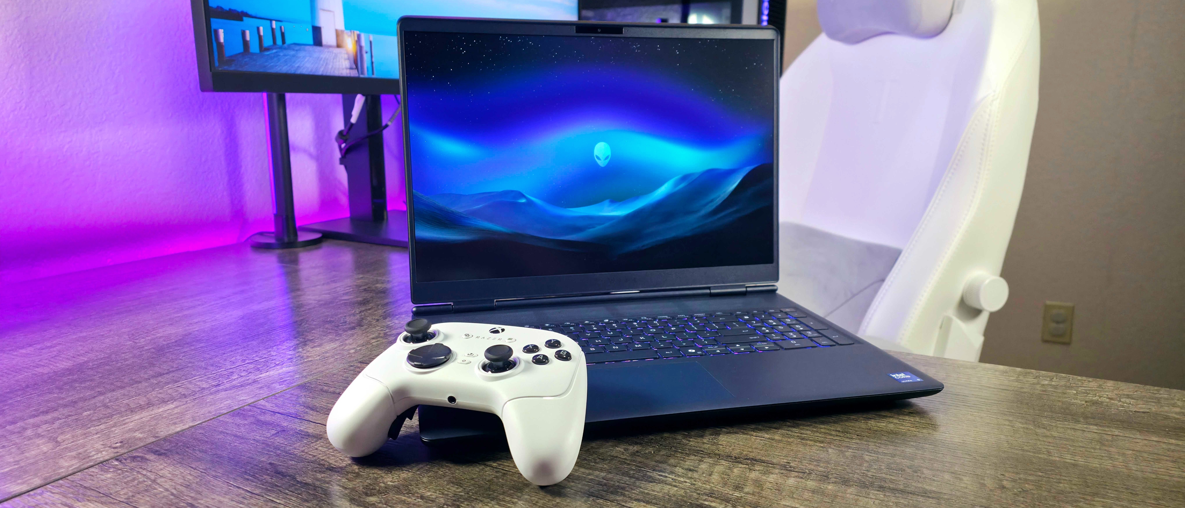 Image of the Alienware 16X Aurora (AC16251) gaming laptop.