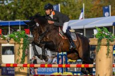 Christopher-Burton_CLEVER-LOUIS_BLENHEIM_PN19_133803.jpg