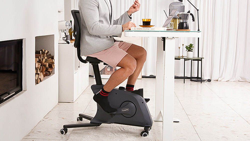 Flexispot Sit2Go 2-in-1 Fitness Chair (FC211W) review | Laptop Mag