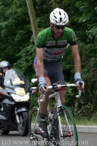 Sylvain Georges (Big Mat - Auber 93) out of the saddle