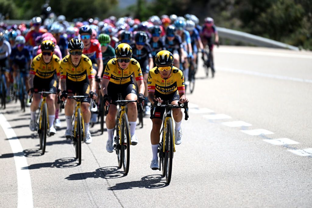 GUADALAJARA SPAIN MAY 04 LR Amber Kraak of The Netherlands and Coryn Labecki of The United States and Team JumboVisma lead the peloton during the 9th La Vuelta Femenina 2023 Stage 4 a 1331km stage from Cuenca to Guadalajara UCIWWT on May 04 2023 in Guadalajara Spain Photo by Dario BelingheriGetty Images
