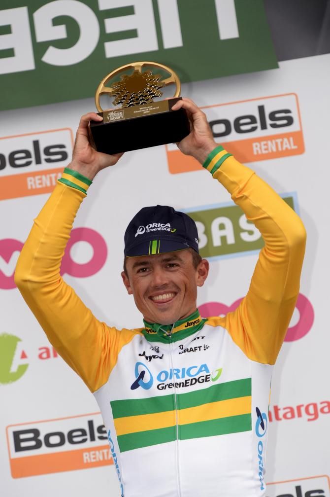 Simon Gerrans with his new trophy