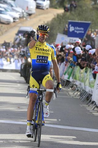 Contador wins Algarve stage atop Alto do Malhao