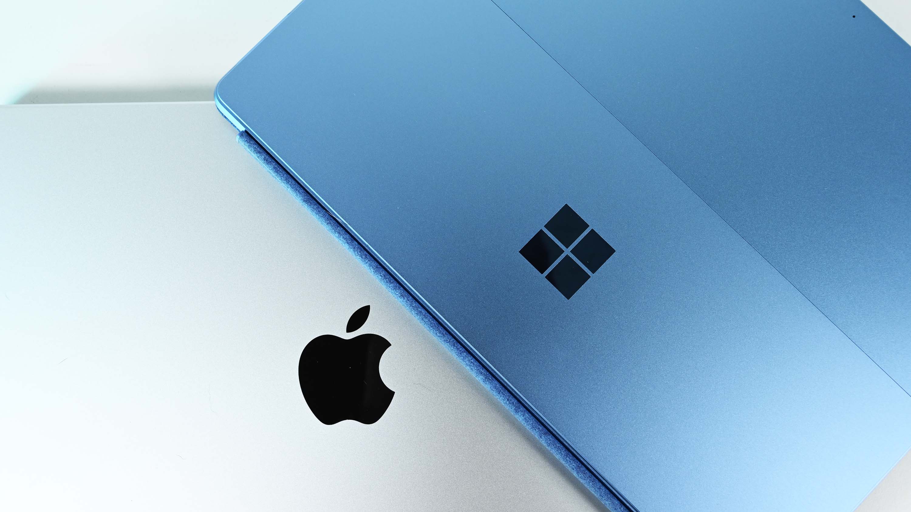 Surface Pro 11 vs. MacBook Pro 14" with M3