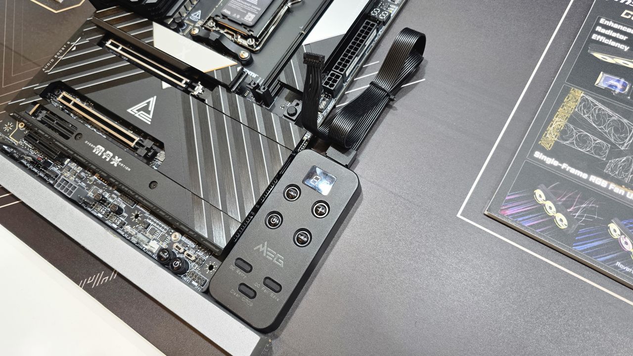 MEG X870E Unify-X Max