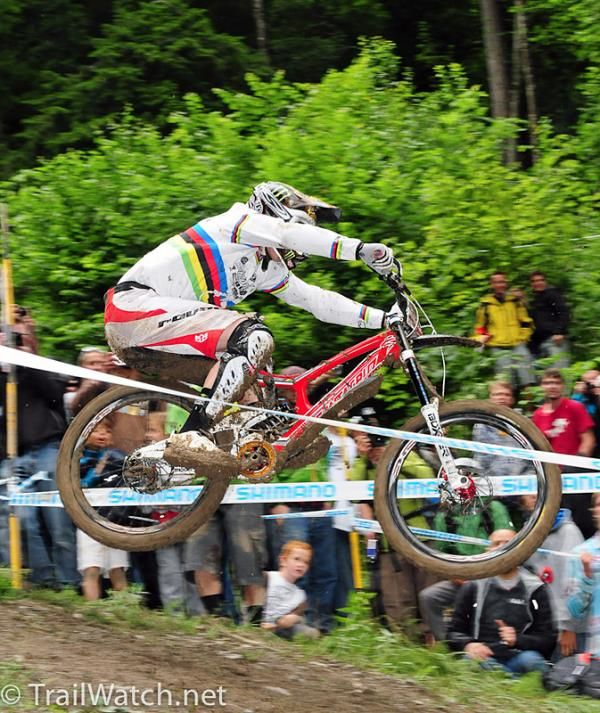 World Champion Steve Peat (Santa Cruz Syndicate) soaring through the air.