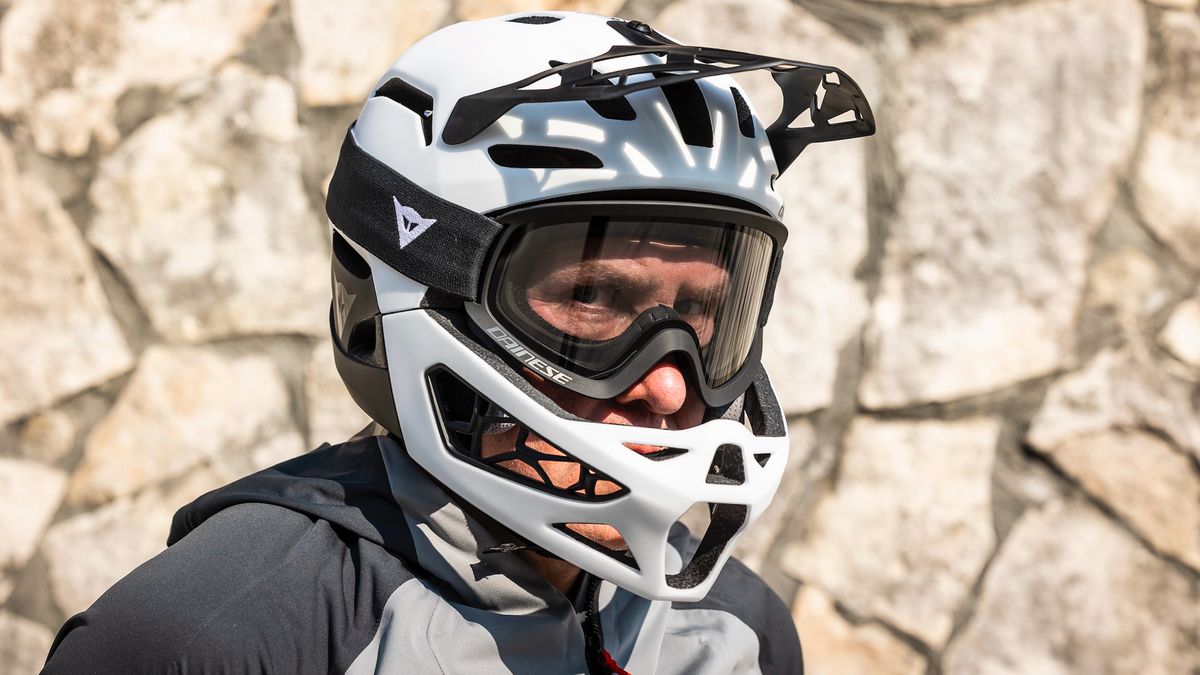 Dainese Linea 01 MIPS