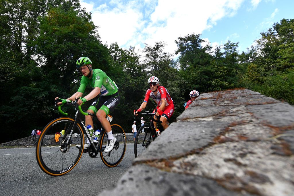 CANTAL FRANCE SEPTEMBER 11 Sam Bennett of Ireland and Team Deceuninck QuickStep Jan Polanc of Slovenia and UAE Team Emirates during the 107th Tour de France 2020 Stage 13 a 1915km stage from ChtelGuyon to Pas de PeyrolLe Puy Mary Cantal 1589m TDF2020 LeTour on September 11 2020 in Cantal France Photo by Stuart FranklinGetty Images