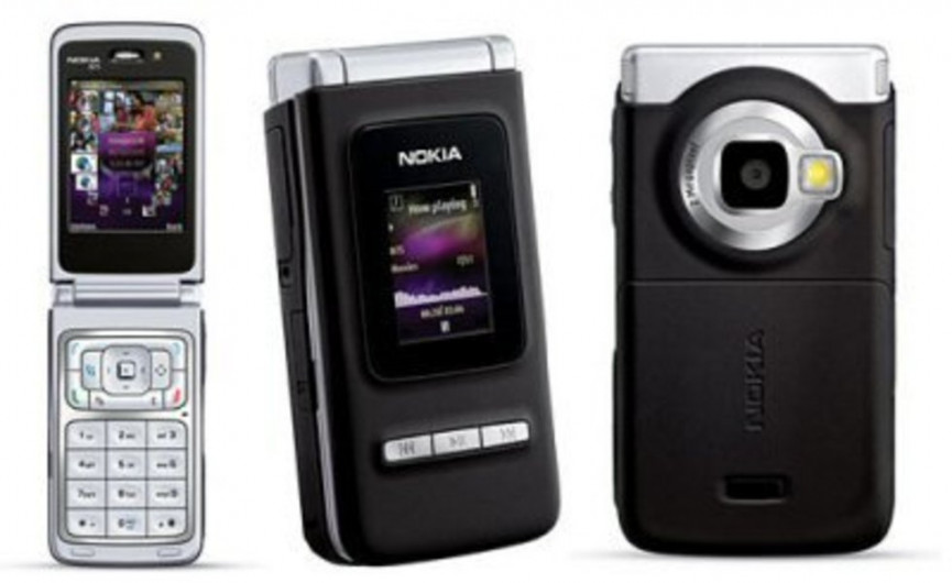 15-things-youll-only-understand-if-you-owned-a-flip-phone-10-1556727167-9vTS-column-width-inline