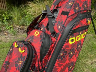 Flower design of the Ogio all elements hybrid stand bag