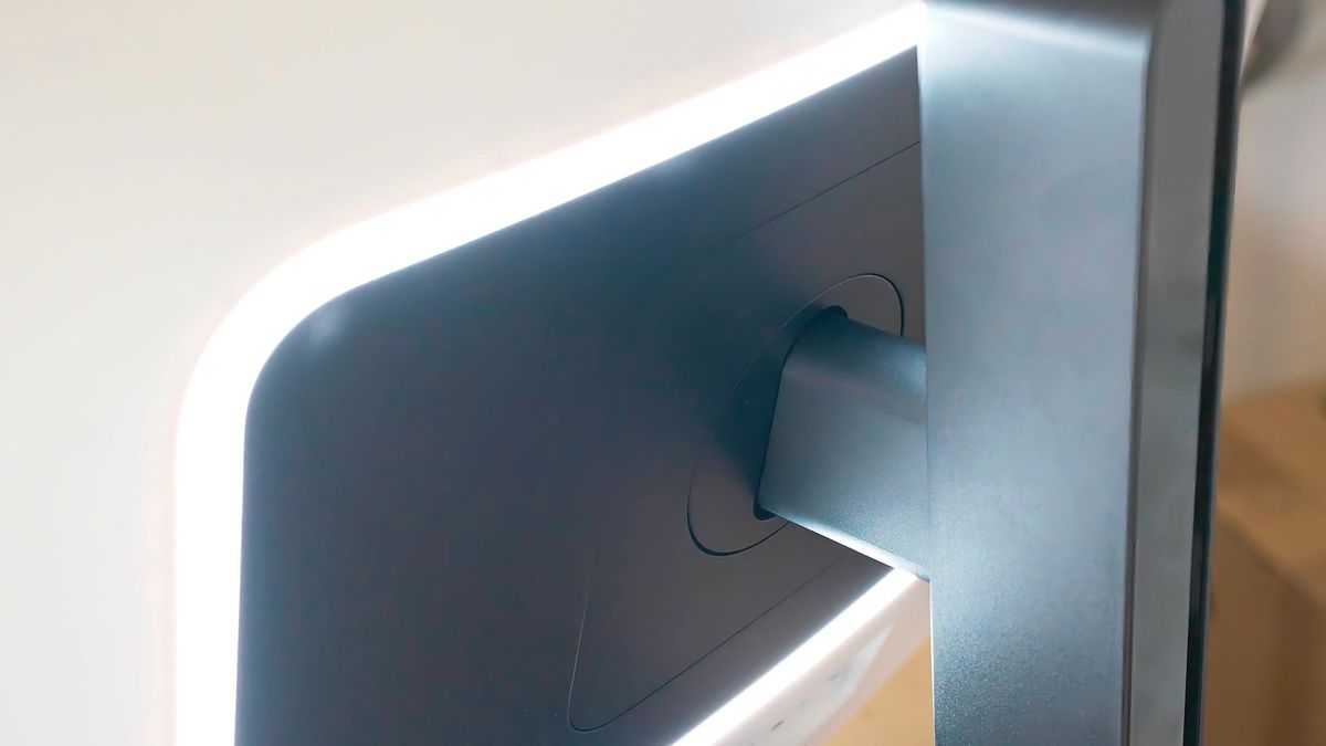 HP Omen Transcend 32 OLED