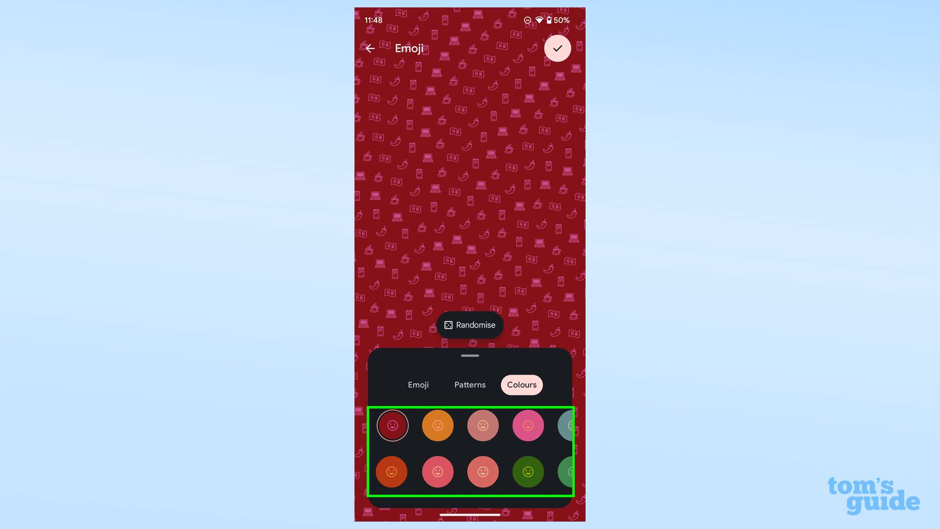 Снимки экрана, показывающие меню цветов в средстве создания обоев смайликов для Android 14.