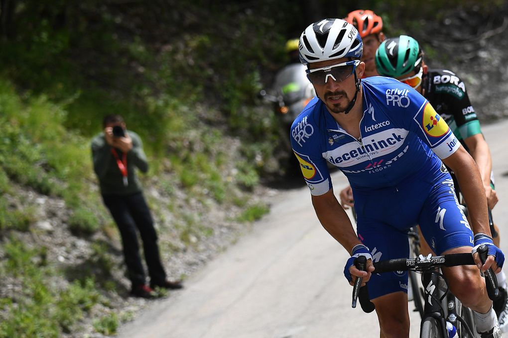 Julian Alaphilippe in the breakaway during stage 6 at Dauphine