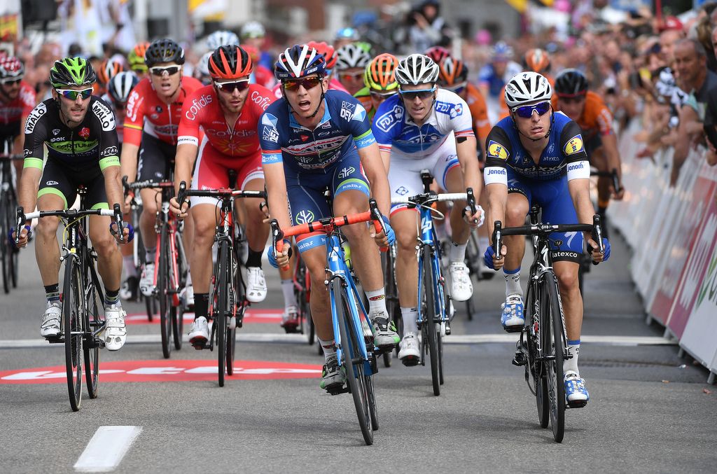 No celebration from Dimitri Claeys (Wanty-Groupe Gobert) after nudging out Gianni Meersman (Etixx-QuickStep)